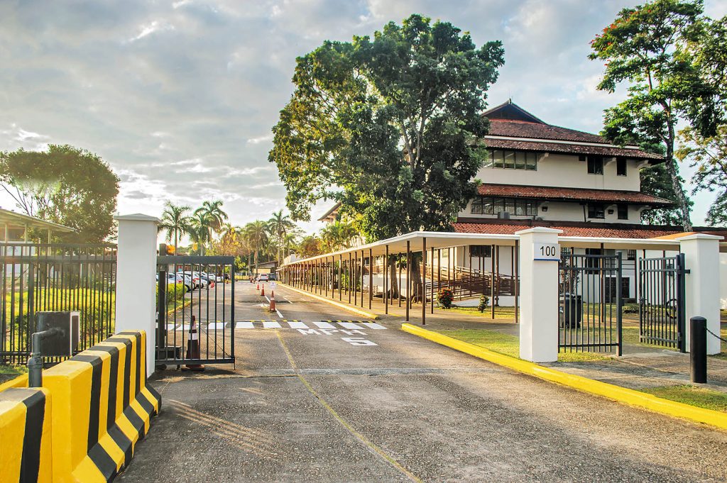 GENTE PORTADA  | BALBOA ACADEMY / 25 años formando líderes